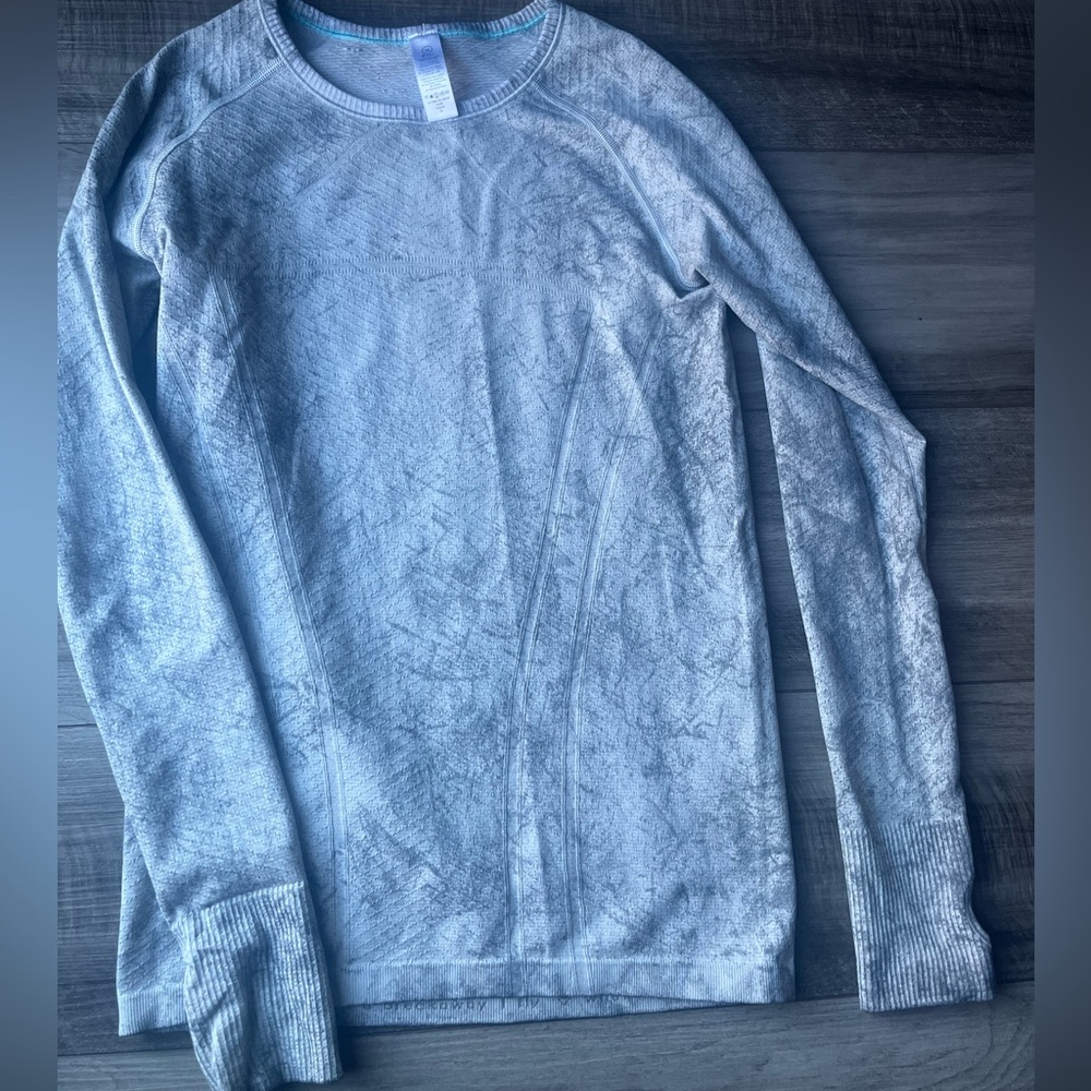 Ivivva grey tech long sleeve size 14
